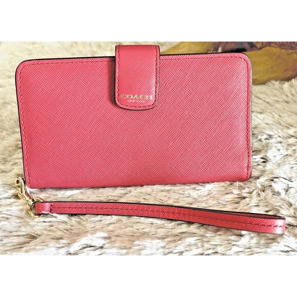 ✨ Authentic COACH Crossgrain Leather Wristlet Wallet Large Pink - Picture 1 of 5